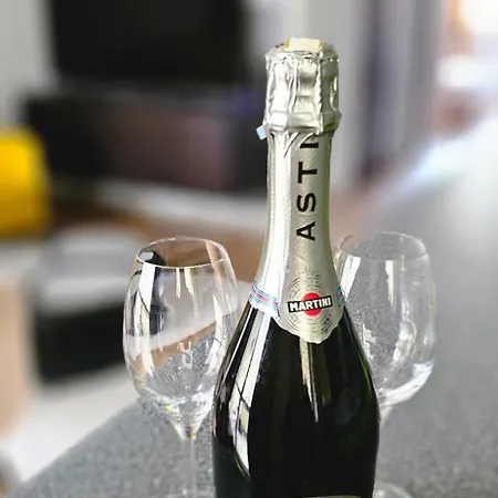 Baltic Shore - Close To & Parking *