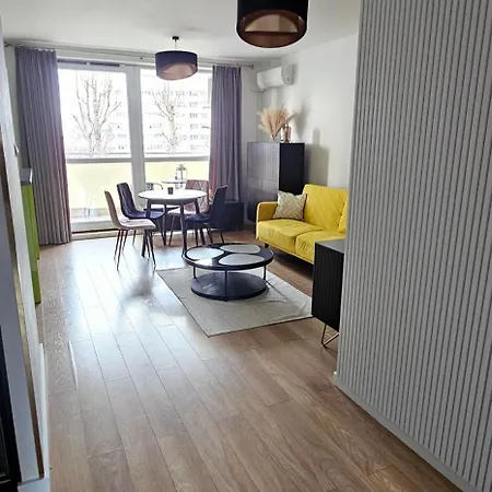 Baltic Shore - Close To & Parking Apartment