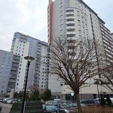 Baltic Shore - Close To & Parking グダニスク