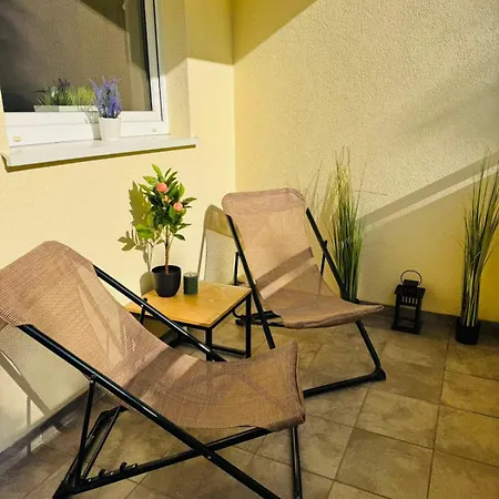 Baltic Shore - Close To & Parking *