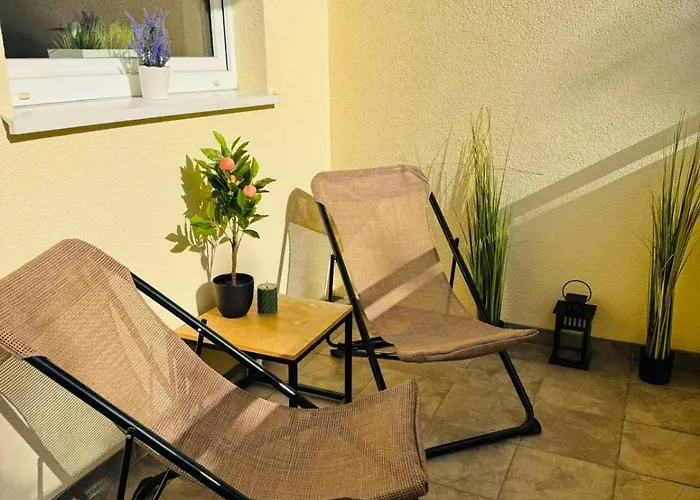 Baltic Shore - Close To & Parking *